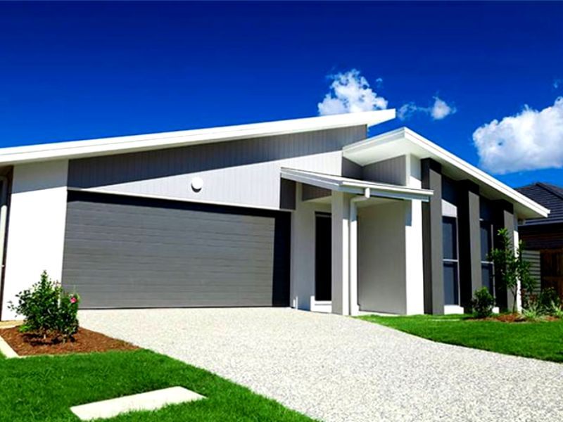 Aspect home design — contemporary façade with rendered and brick elements